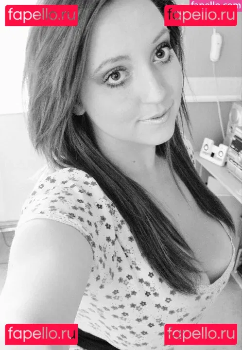 Carmella Onlyfans Photo Gallery 