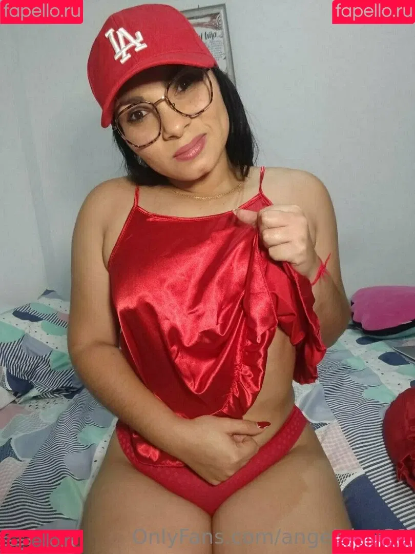 angelahot21 Onlyfans Photo Gallery 