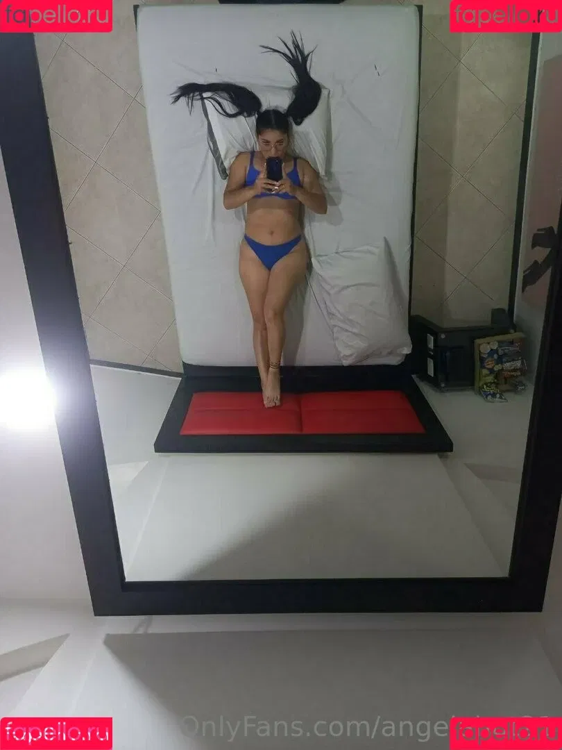 angelahot21 Onlyfans Photo Gallery 