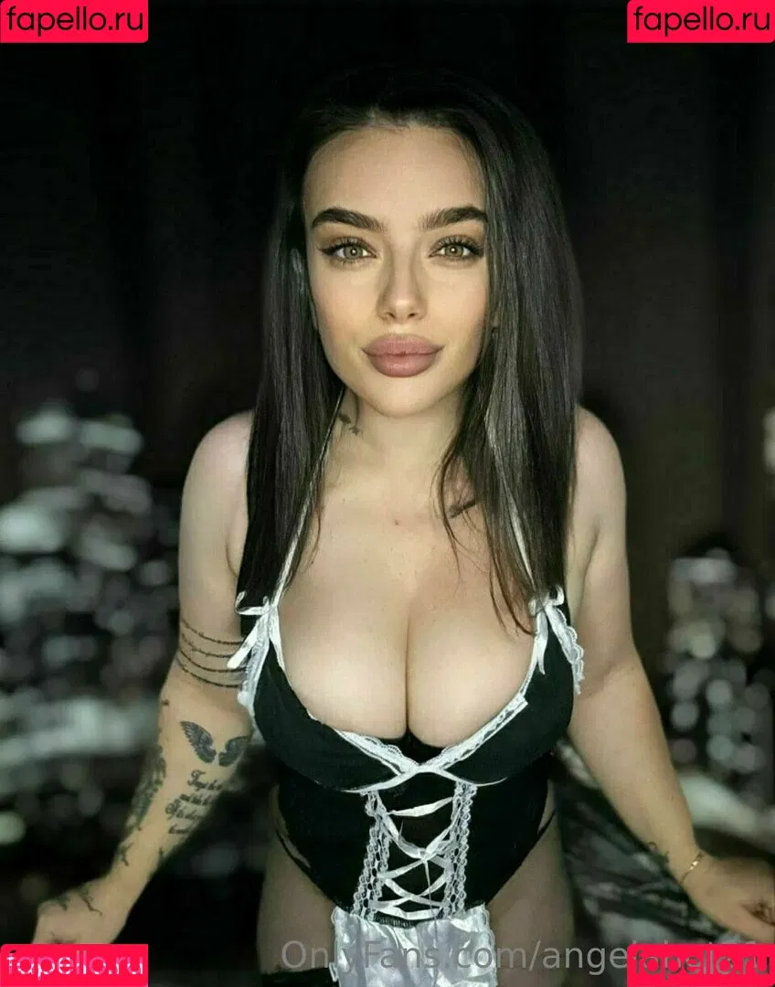 angelahot21 Onlyfans Photo Gallery 