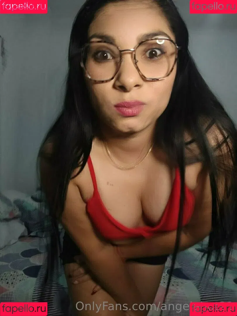 angelahot21 Onlyfans Photo Gallery 