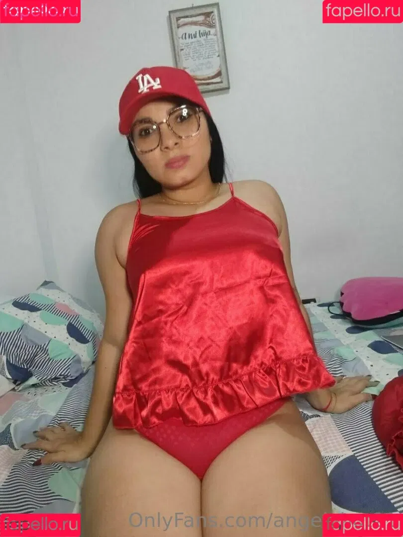 angelahot21 Onlyfans Photo Gallery 