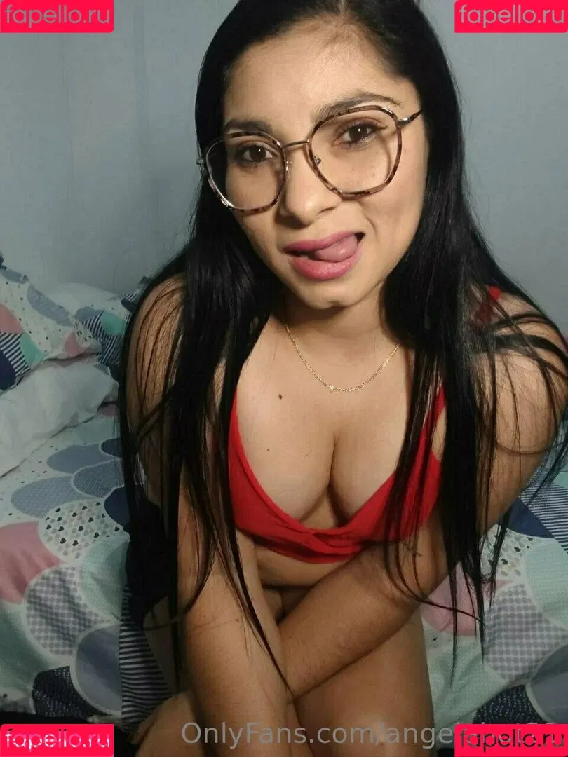 angelahot21 Onlyfans Photo Gallery 