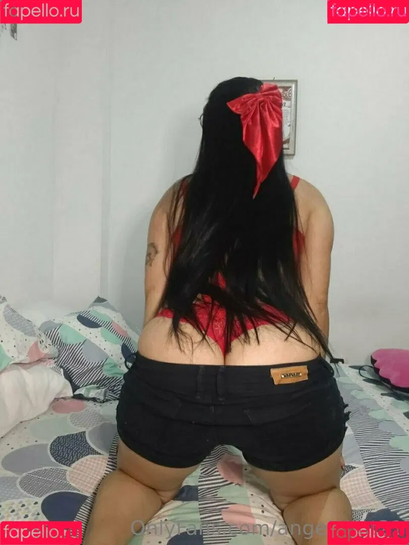 angelahot21 Onlyfans Photo Gallery 