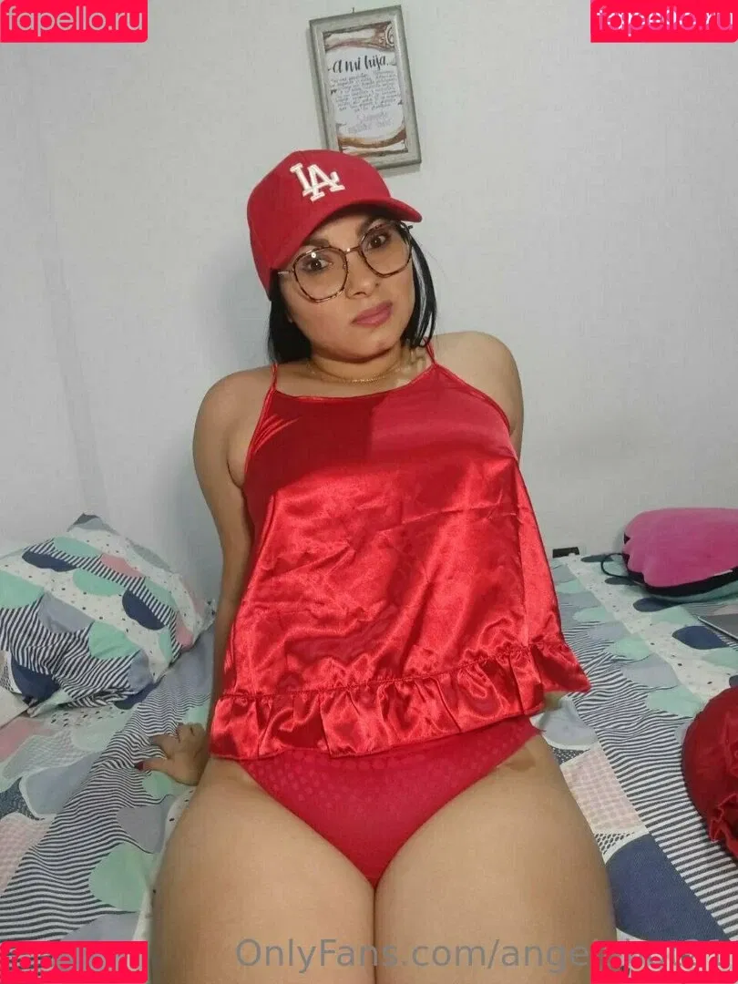 angelahot21 Onlyfans Photo Gallery 