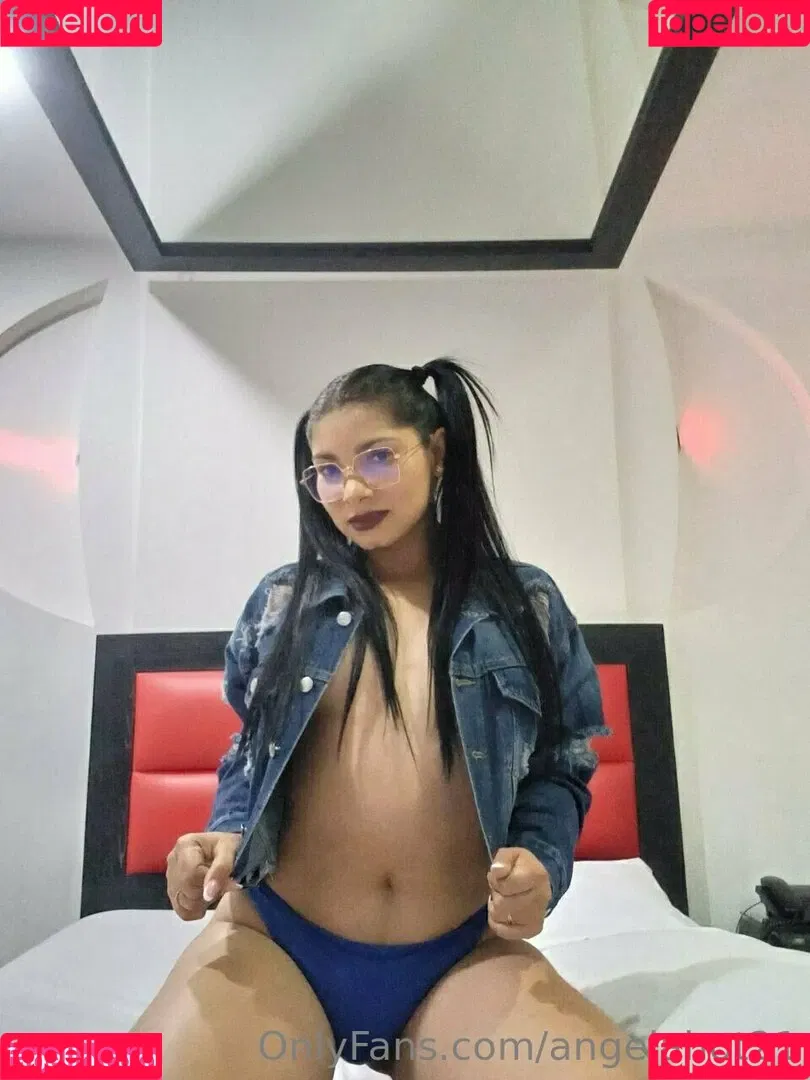 angelahot21 Onlyfans Photo Gallery 