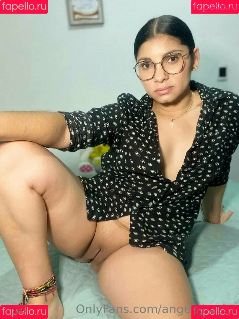 angelahot21 Onlyfans Photo Gallery 