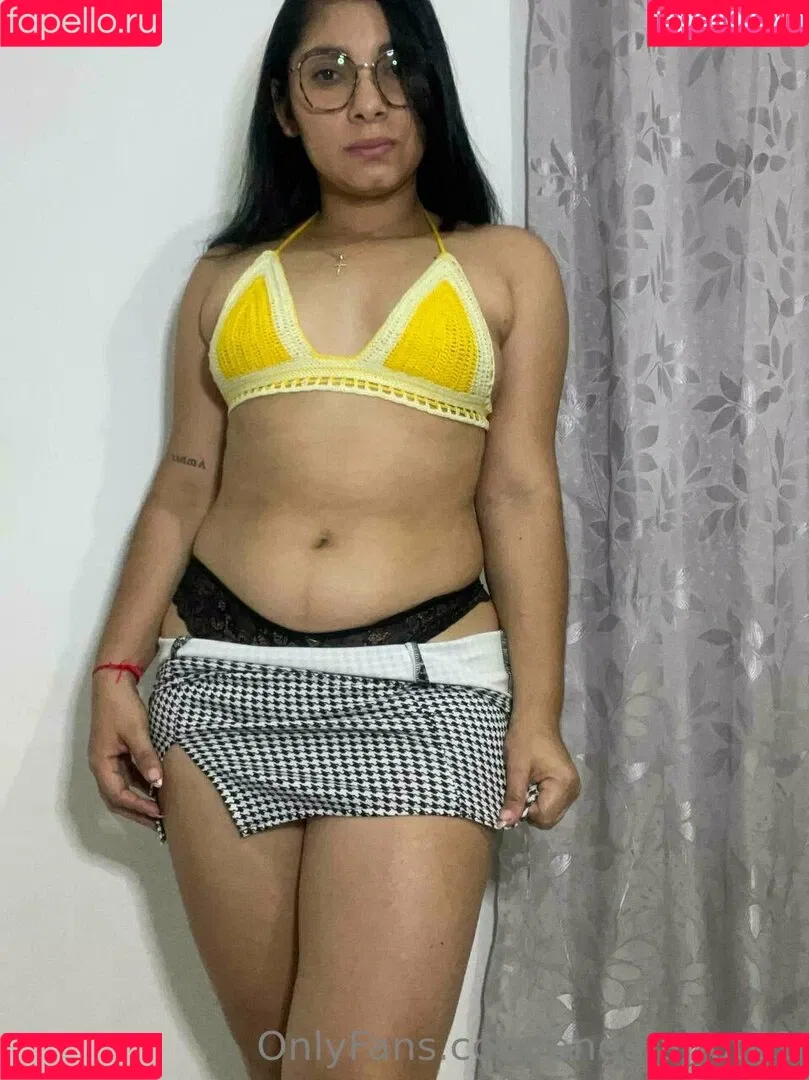 angelahot21 Onlyfans Photo Gallery 