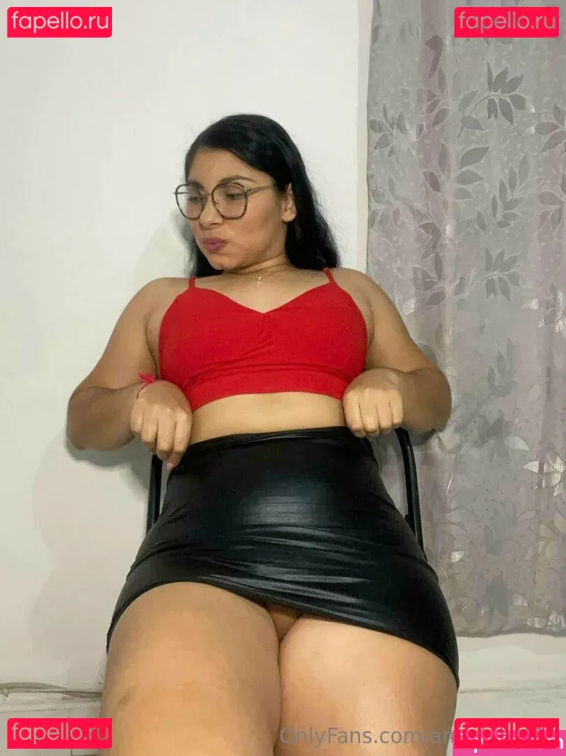 angelahot21 Onlyfans Photo Gallery 