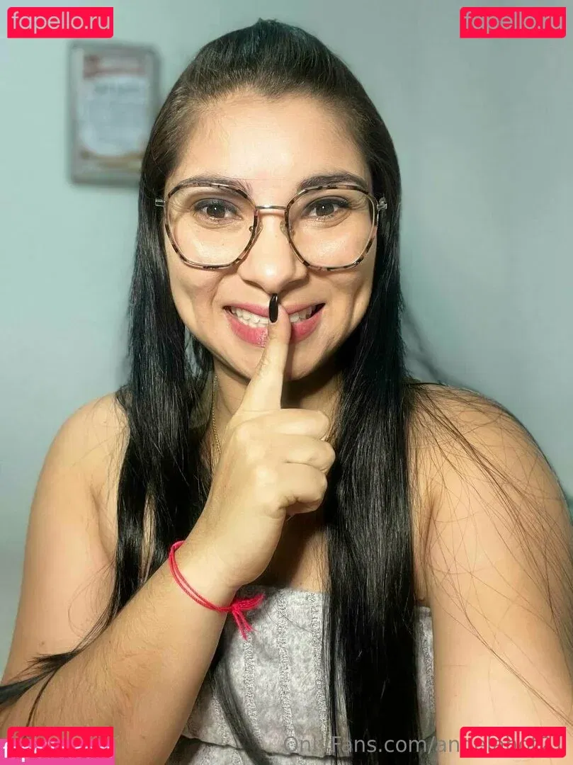 angelahot21 Onlyfans Photo Gallery 