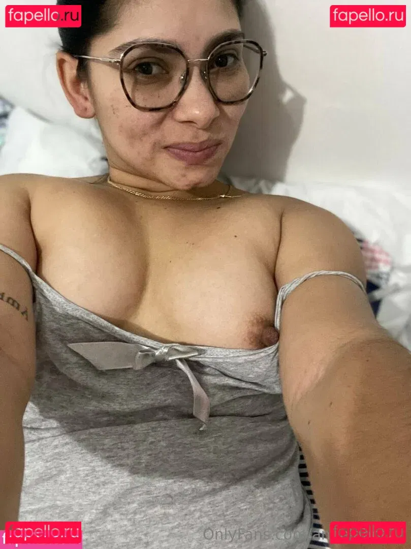 angelahot21 Onlyfans Photo Gallery 