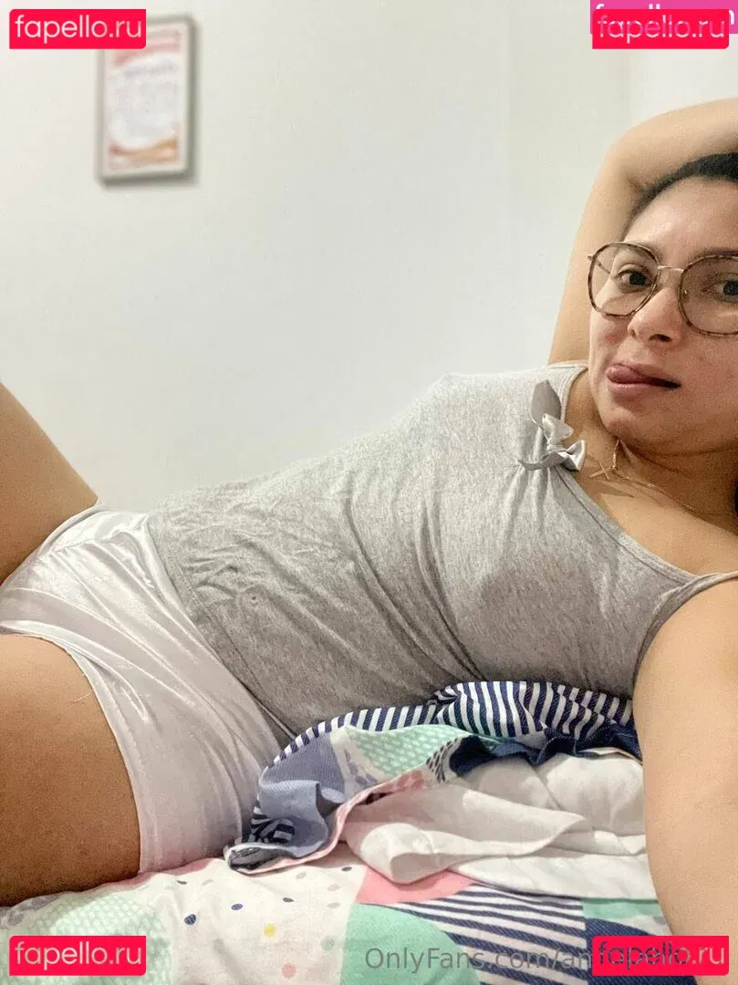 angelahot21 Onlyfans Photo Gallery 