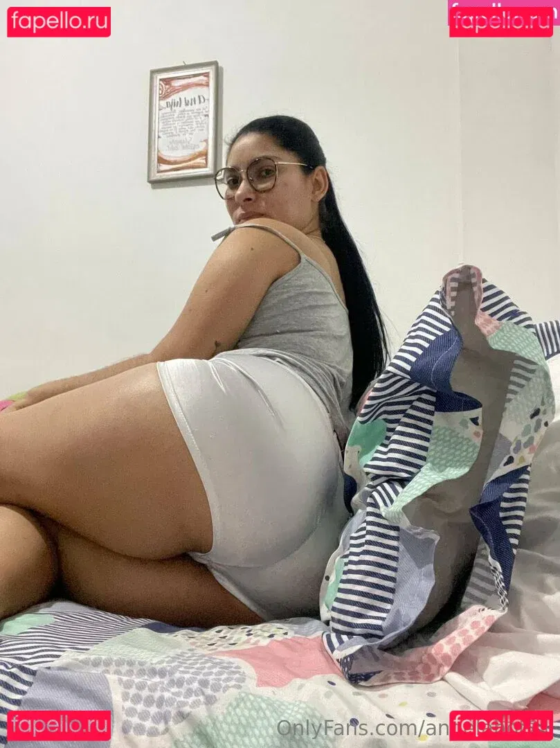 angelahot21 Onlyfans Photo Gallery 