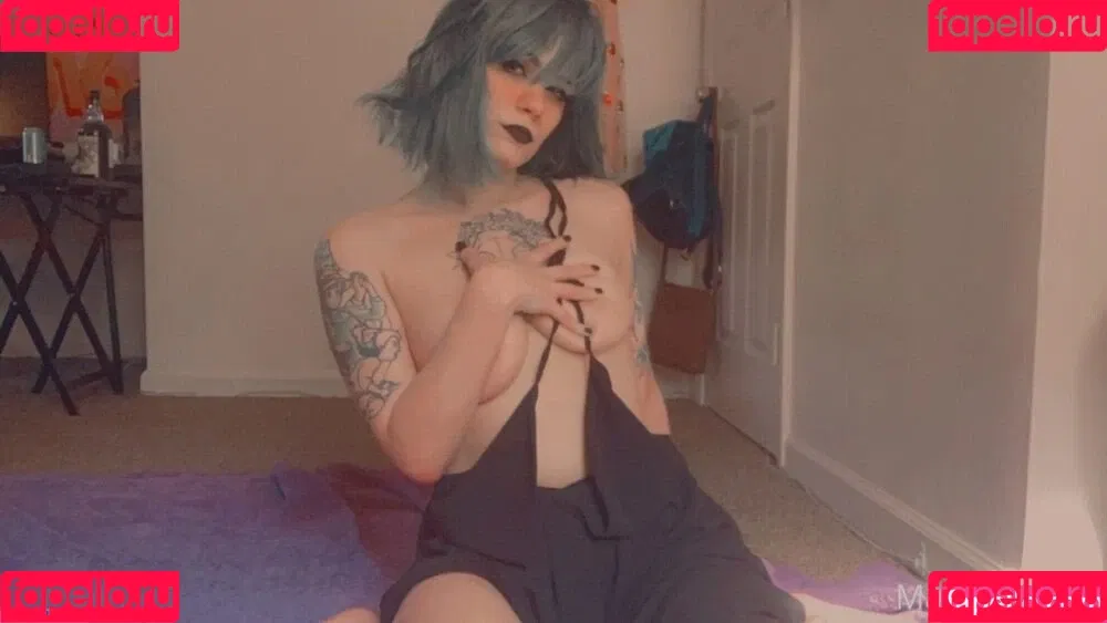 maeeparfait Onlyfans Photo Gallery 