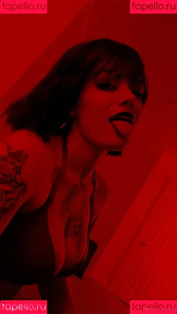 maeeparfait Onlyfans Photo Gallery 