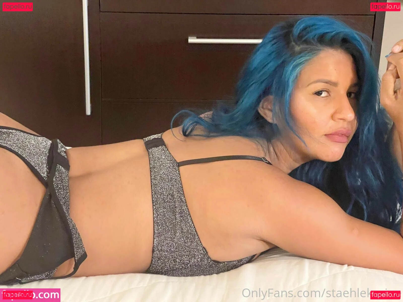 Karine Staehle Onlyfans Photo Gallery 