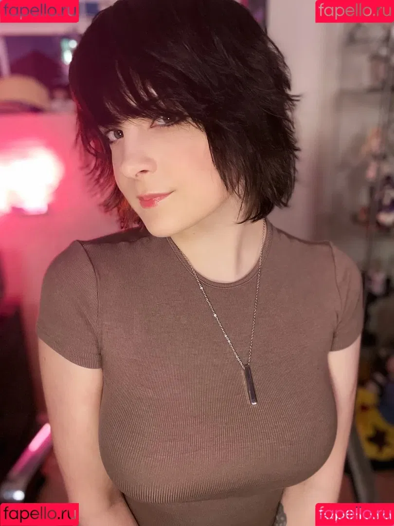 Hiso Neko Onlyfans Photo Gallery 