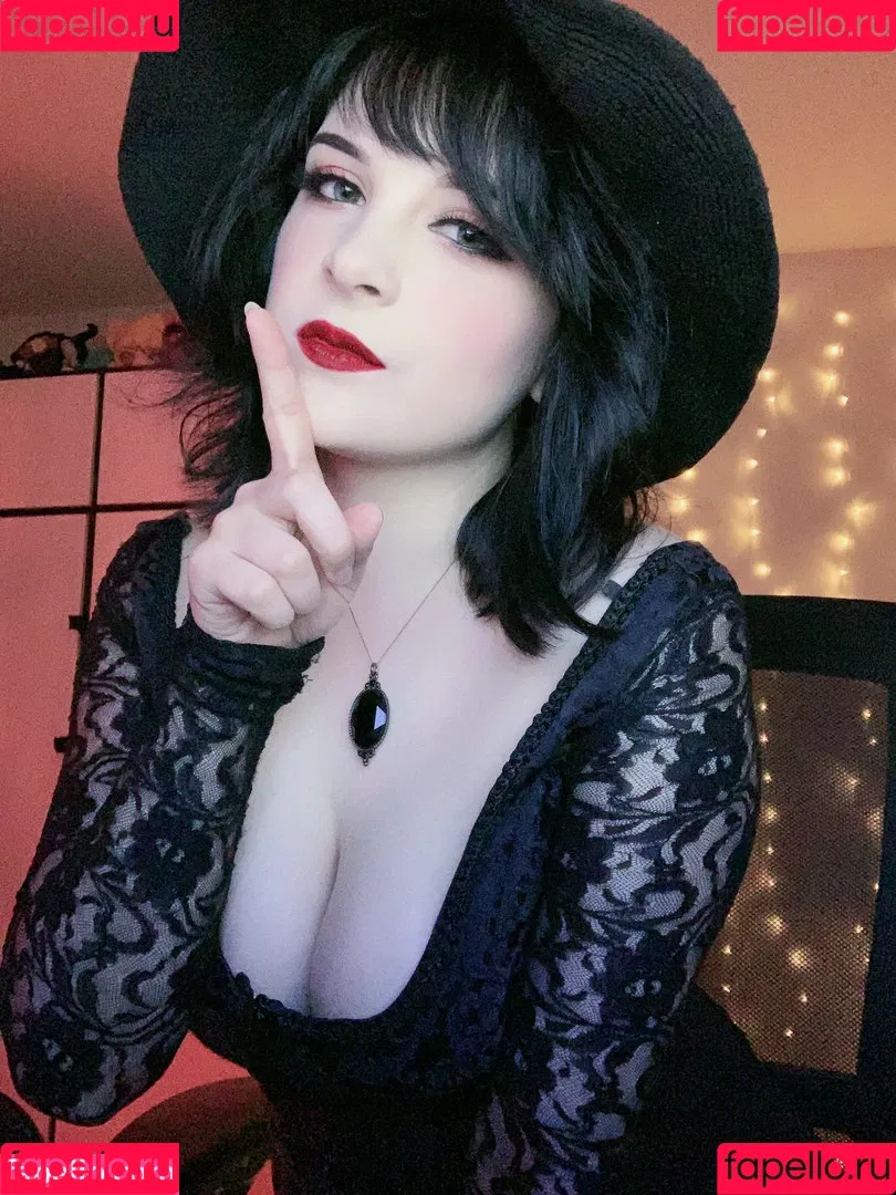 Hiso Neko Onlyfans Photo Gallery 