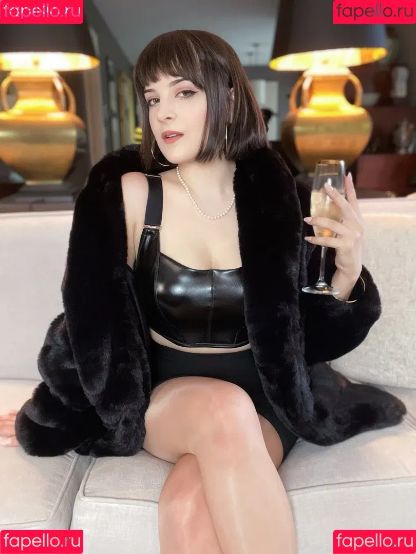 Hiso Neko Onlyfans Photo Gallery 
