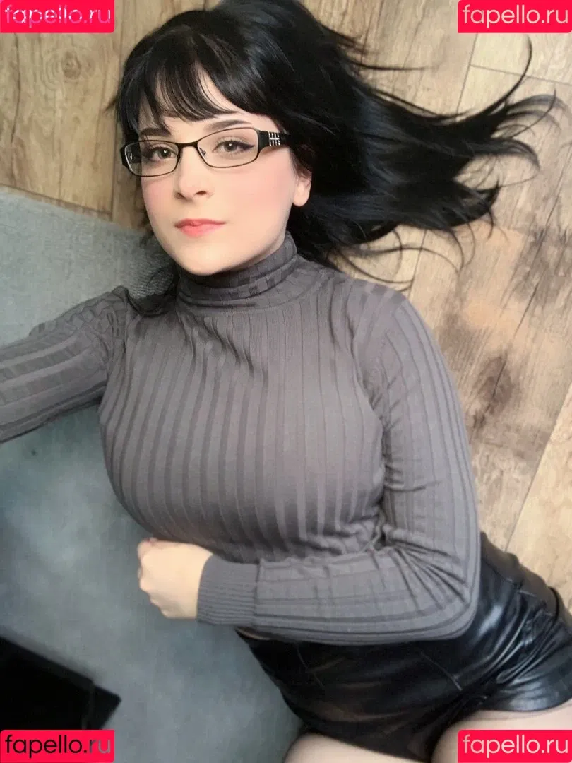 Hiso Neko Onlyfans Photo Gallery 