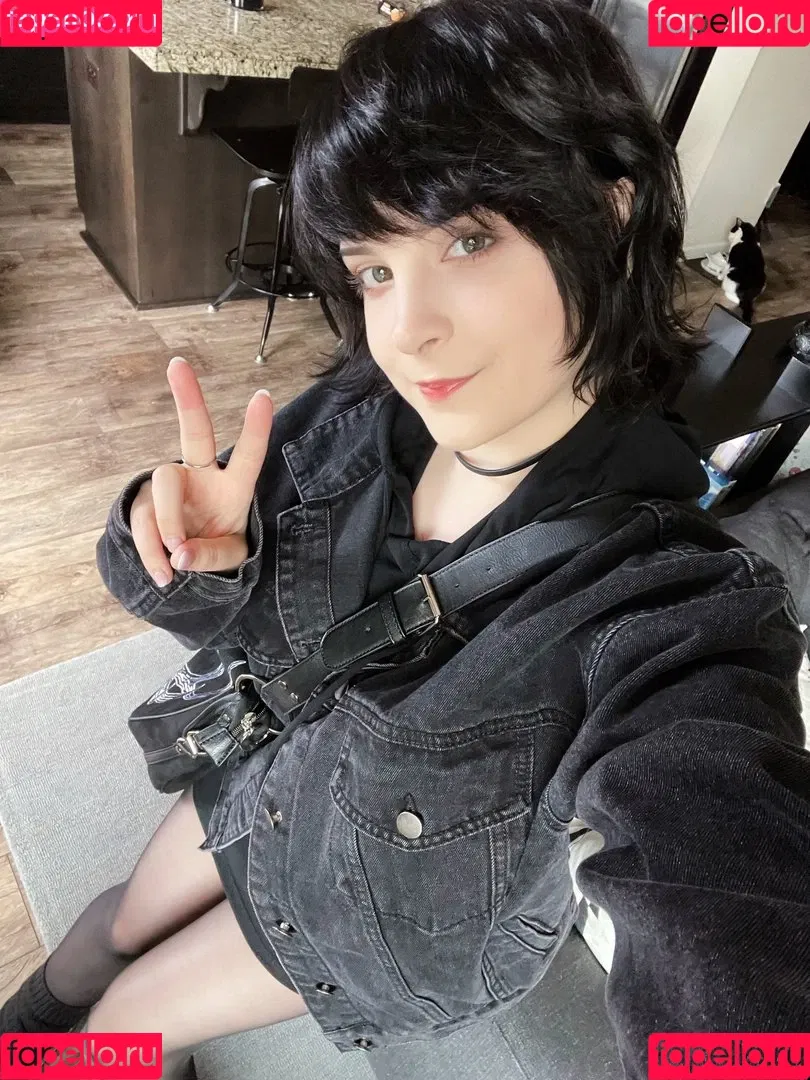 Hiso Neko Onlyfans Photo Gallery 