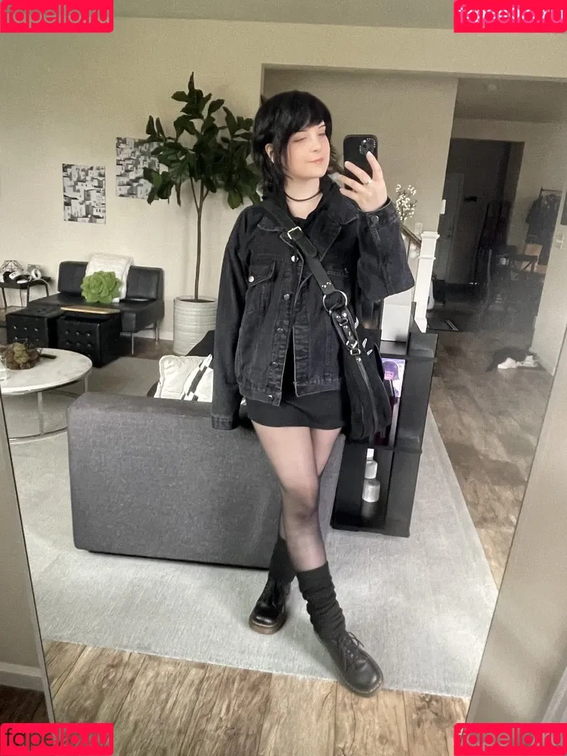 Hiso Neko Onlyfans Photo Gallery 