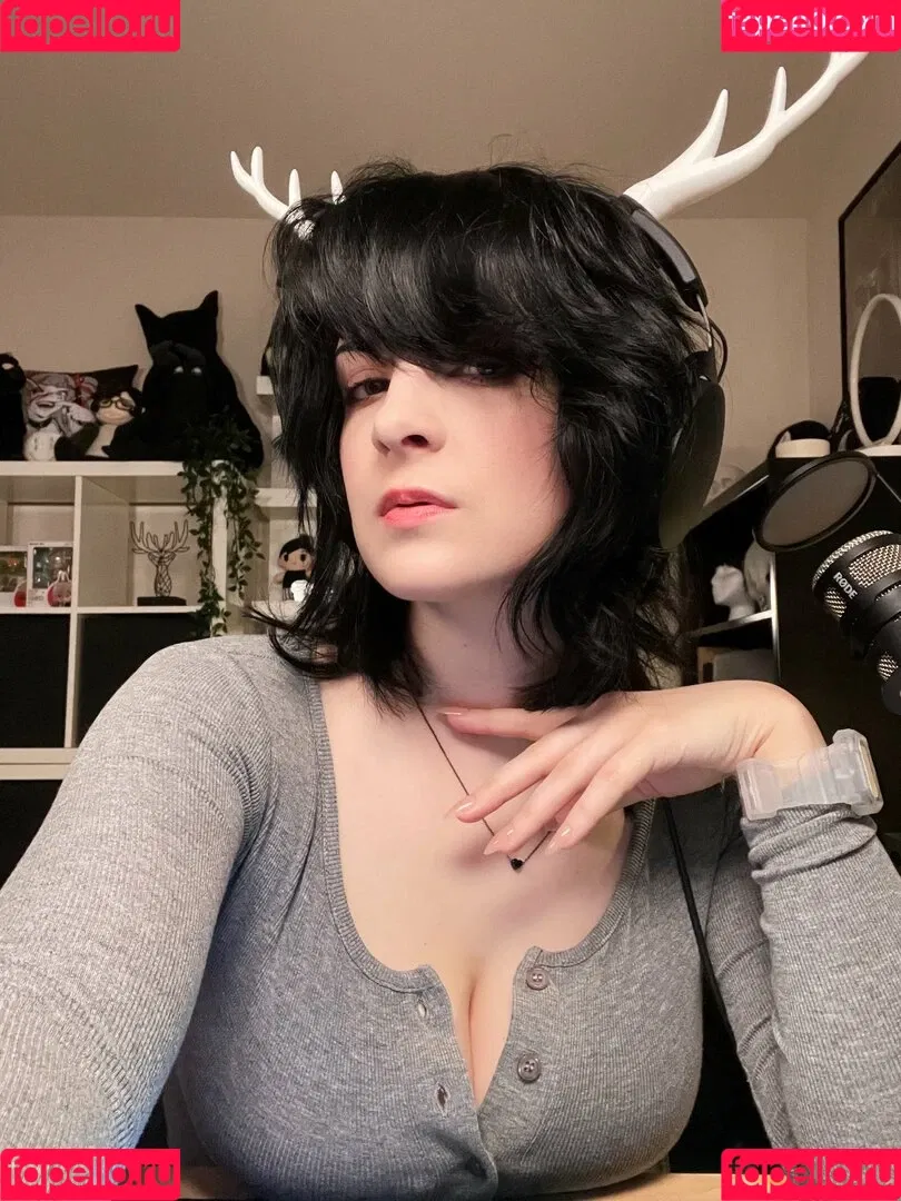 Hiso Neko Onlyfans Photo Gallery 