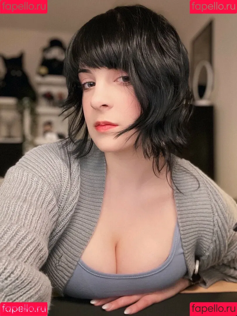 Hiso Neko Onlyfans Photo Gallery 