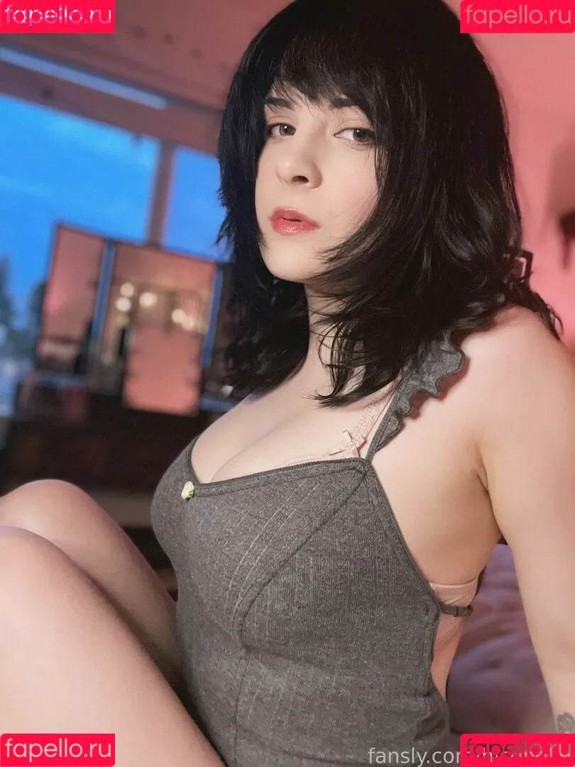 Hiso Neko Onlyfans Photo Gallery 