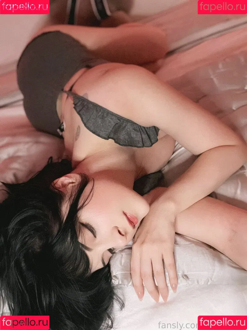 Hiso Neko Onlyfans Photo Gallery 