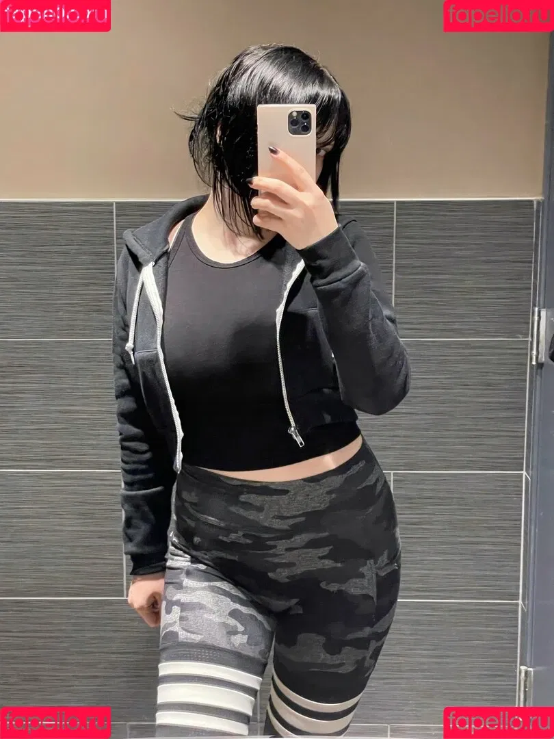 Hiso Neko Onlyfans Photo Gallery 