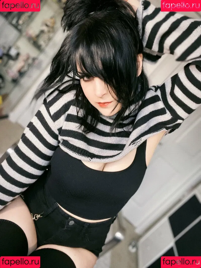 Hiso Neko Onlyfans Photo Gallery 
