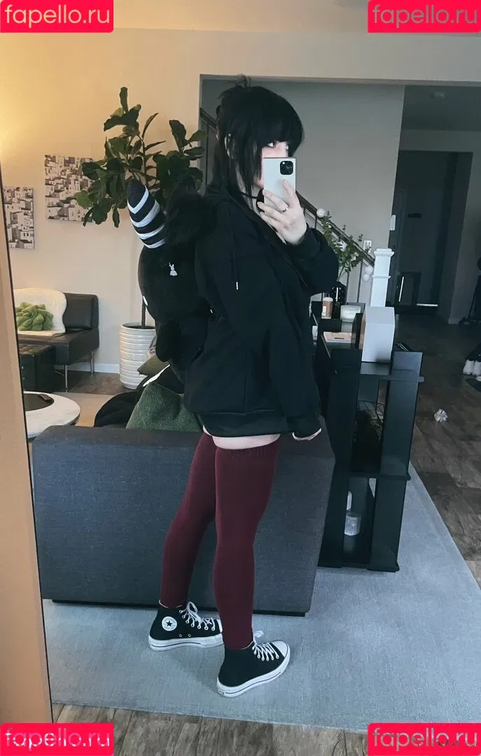Hiso Neko Onlyfans Photo Gallery 