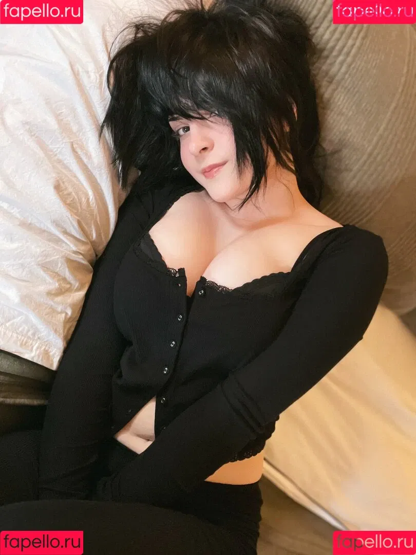 Hiso Neko Onlyfans Photo Gallery 