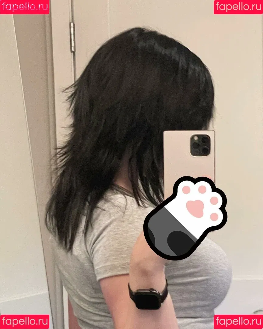 Hiso Neko Onlyfans Photo Gallery 