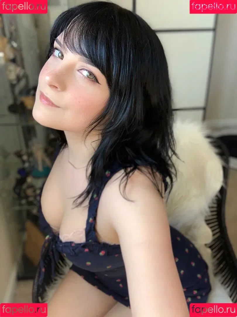 Hiso Neko Onlyfans Photo Gallery 