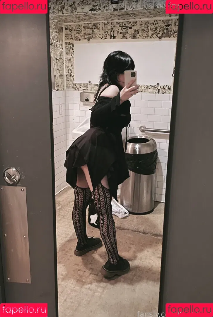 Hiso Neko Onlyfans Photo Gallery 