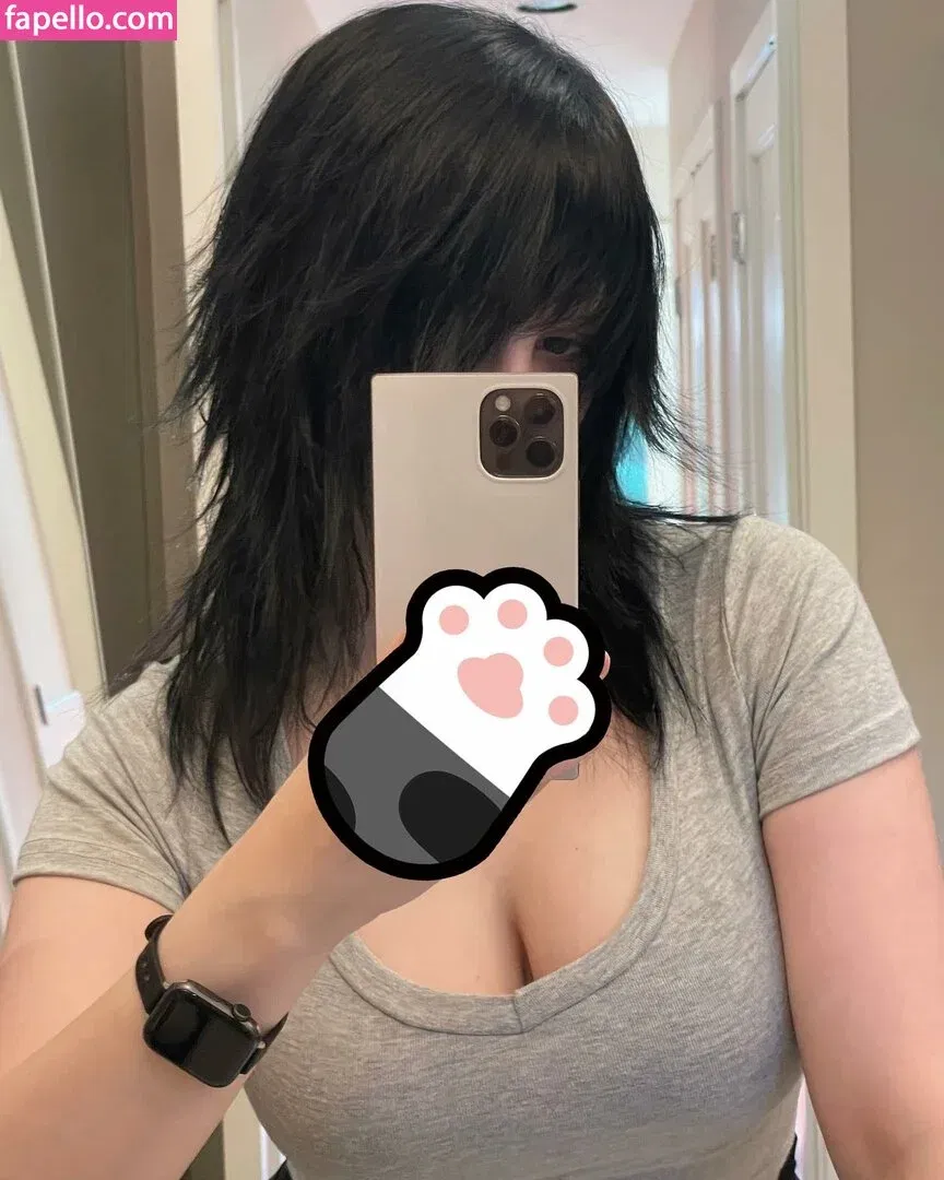 Hiso Neko Onlyfans Photo Gallery 