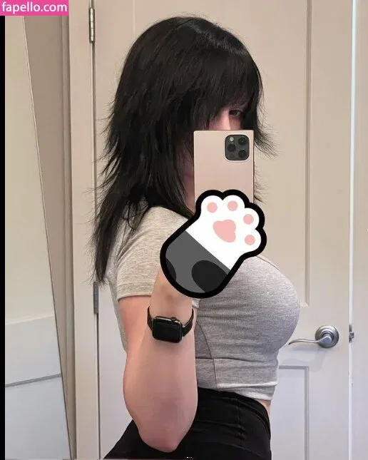 Hiso Neko Onlyfans Photo Gallery 