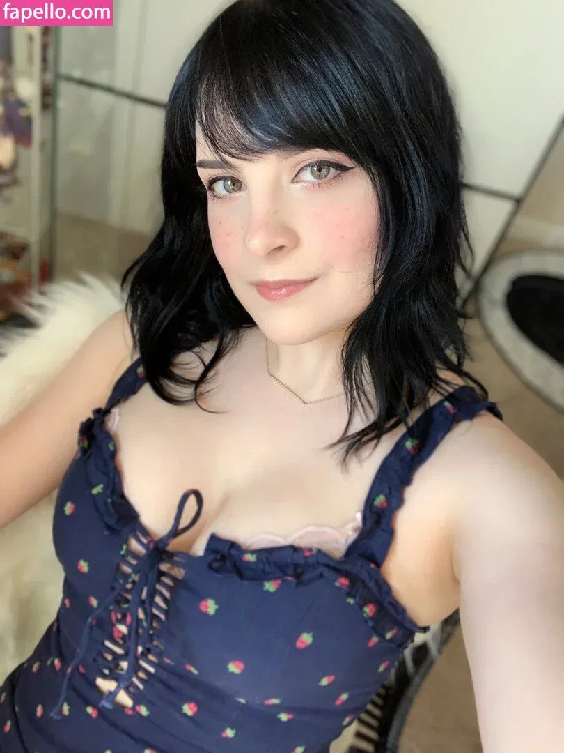 Hiso Neko Onlyfans Photo Gallery 