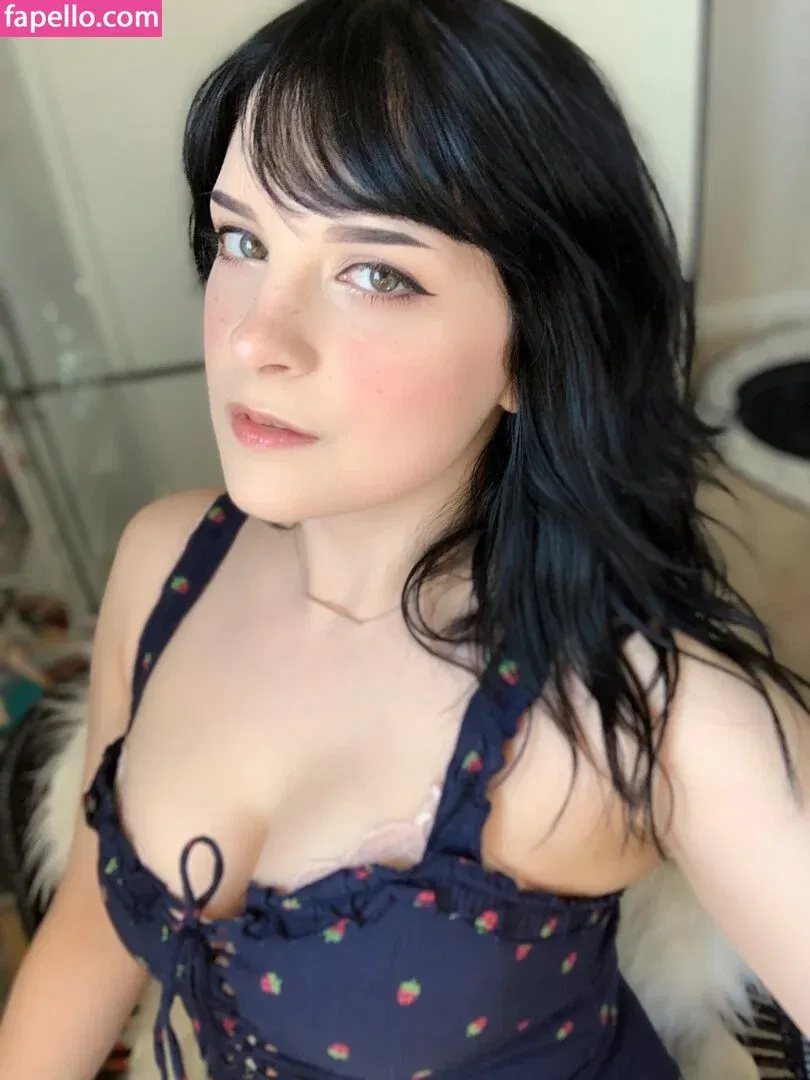 Hiso Neko Onlyfans Photo Gallery 