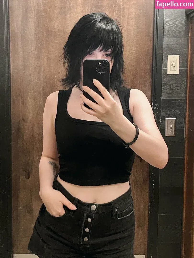 Hiso Neko Onlyfans Photo Gallery 