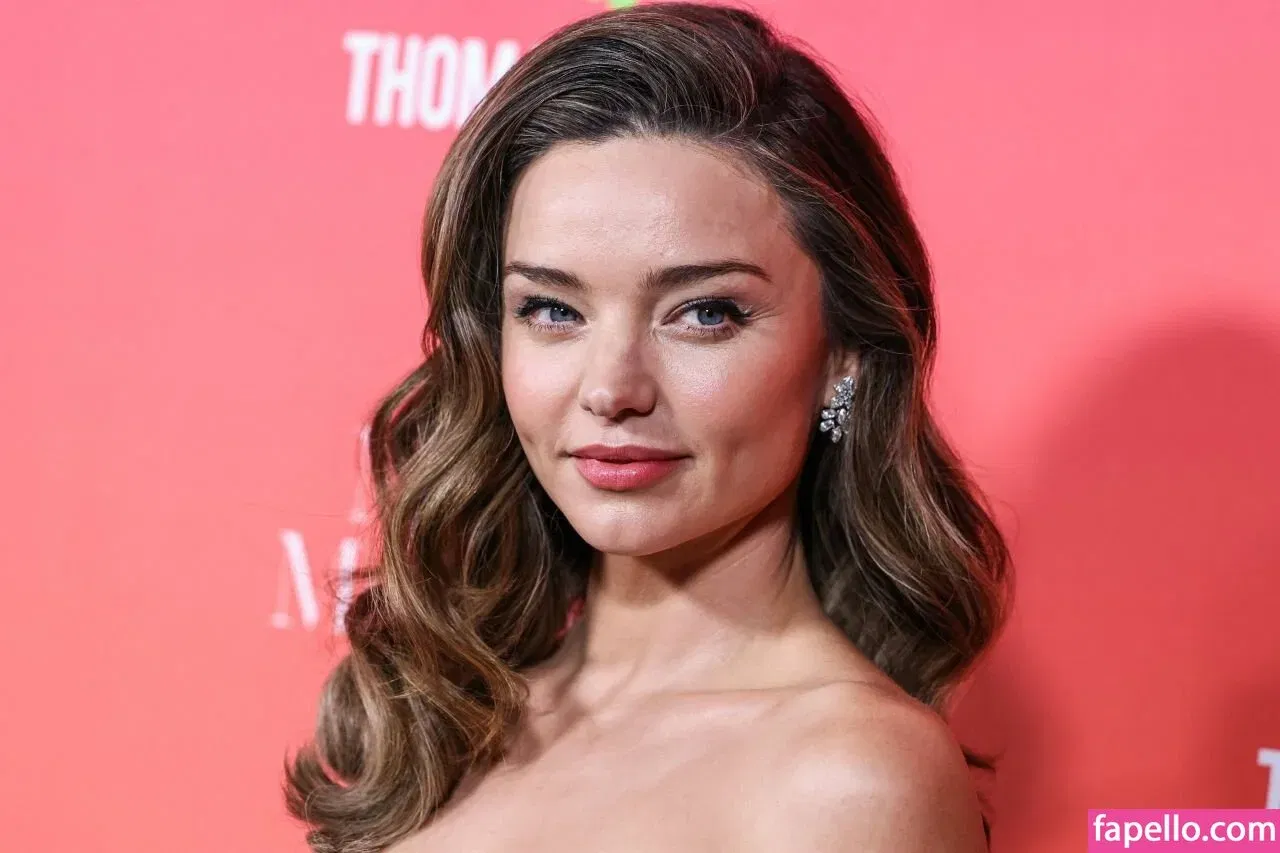 Miranda Kerr Onlyfans Photo Gallery 