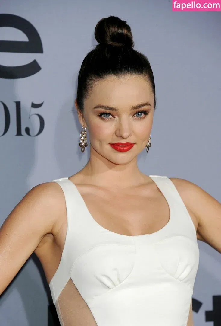 Miranda Kerr Onlyfans Photo Gallery 