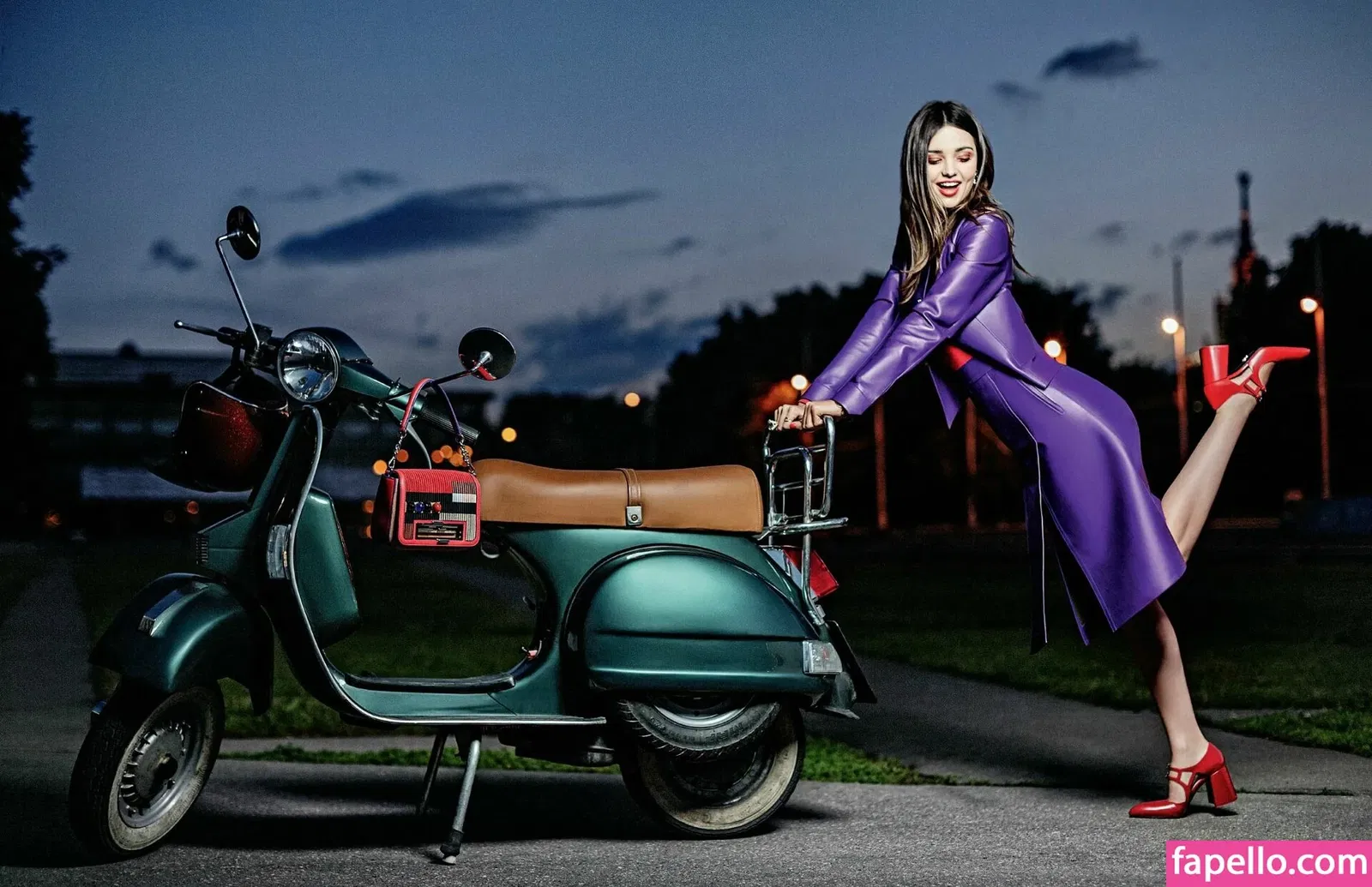 Miranda Kerr Onlyfans Photo Gallery 