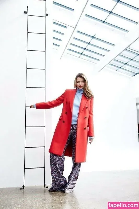 Miranda Kerr Onlyfans Photo Gallery 