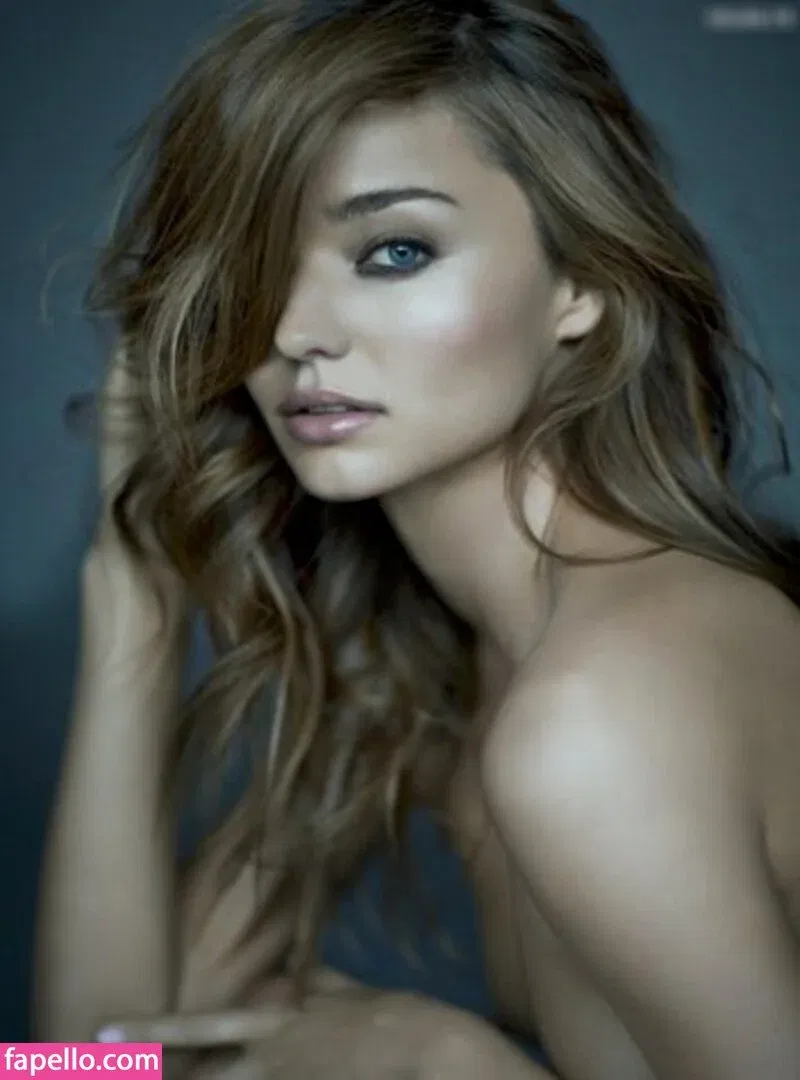 Miranda Kerr Onlyfans Photo Gallery 