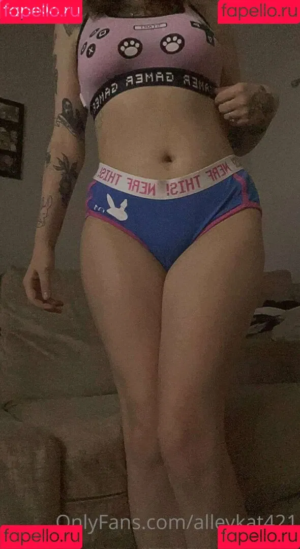 lleykt421 Onlyfans Photo Gallery 