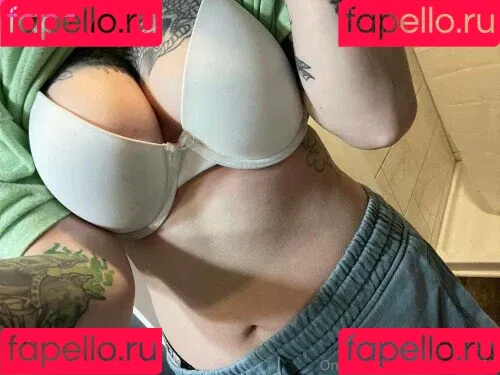 lleykt421 Onlyfans Photo Gallery 