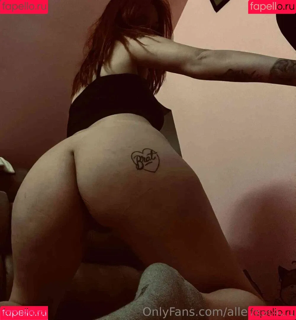 lleykt421 Onlyfans Photo Gallery 
